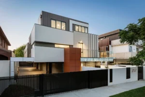 modern-house-facade-2021-08-27-19-27-44-utc1-1.webp